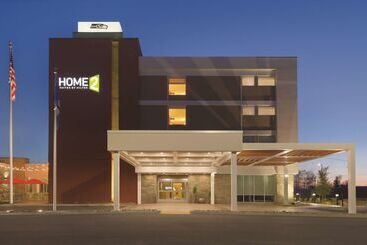 酒店 Home2 Suites By Hilton Bellingham Airport
