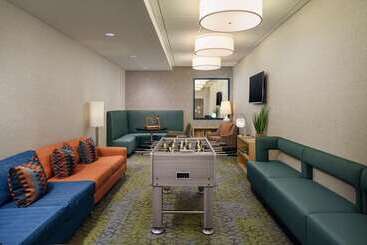 酒店 Home2 Suites By Hilton Bellingham Airport