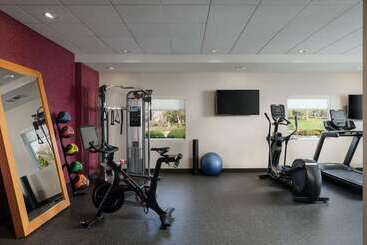 酒店 Home2 Suites By Hilton Bellingham Airport