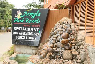 هتل Jungle Park Resorts