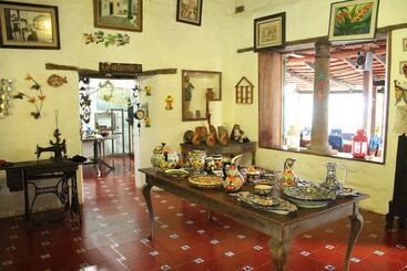 هتل La Posada De Suchitlan