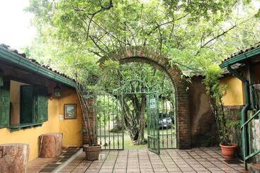 هتل La Posada De Suchitlan