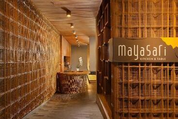 هتل Maya Sanur Resort & Spa