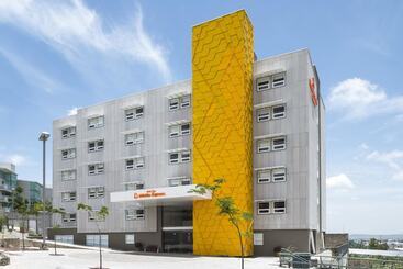 هتل Mision Express Queretaro