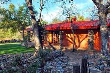 هتل Ohange Namibia Lodge