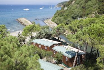 هتل Puntala Camp & Resort