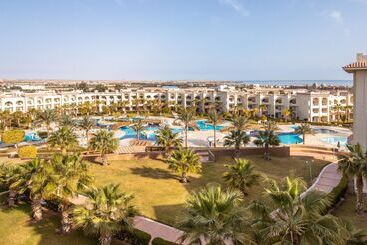 استراحتگاه Serenity Alma Heights   Ex Serenity Fun City