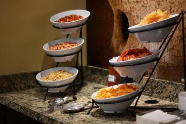 هتل Staybridge Suites Chihuahua, An Ihg