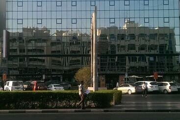 هتل West