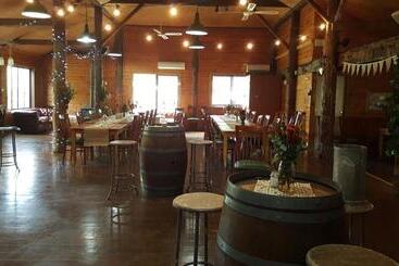 Kangaroo Valley Golf And Country Retreat