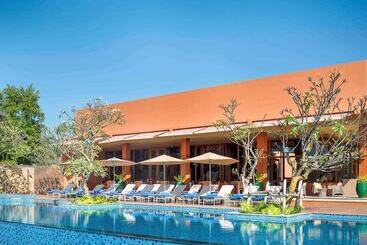Novotel Inle Lake Myat Min