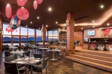 Novotel Inle Lake Myat Min