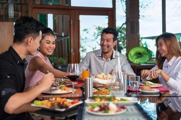 Novotel Inle Lake Myat Min