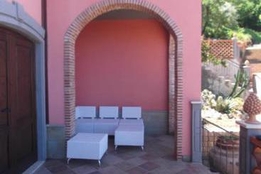 Red Hotel Sant Elia