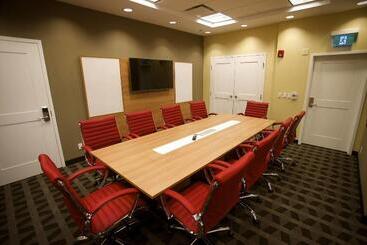 Towneplace Suites By Marriott Belleville