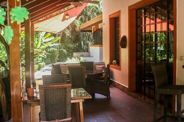 Vista Hermosa Bed And Breakfast