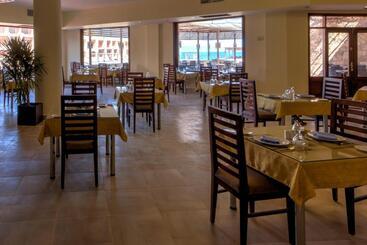 Viva Blue Resort And Diving Sharm El Naga