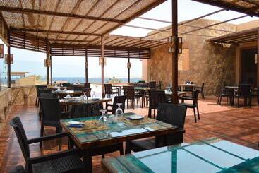 Viva Blue Resort And Diving Sharm El Naga