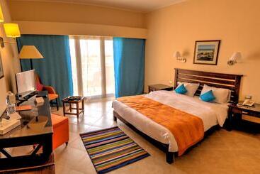 Viva Blue Resort And Diving Sharm El Naga