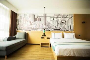 هتل City Comfort Inn Wuhu City Xingyue Square
