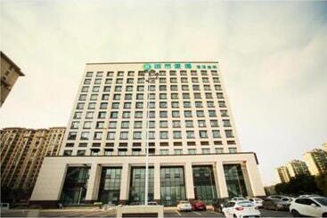 هتل City Comfort Inn Wuhu City Xingyue Square