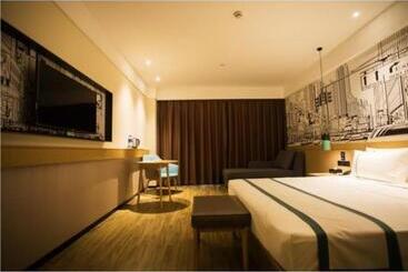هتل City Comfort Inn Wuhu City Xingyue Square