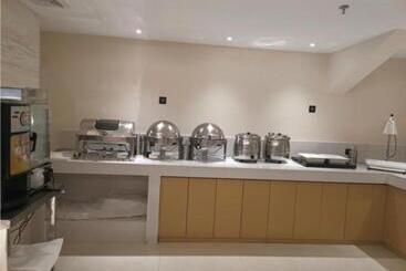 هتل City Comfort Inn Xuzhou High Speed Railway Station 2nd Hospital East Hospital