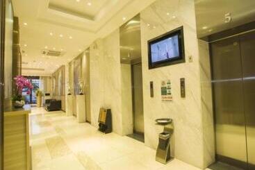 هتل City Comfort Inn Zhanjiang South Railway Station