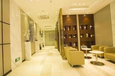 هتل City Comfort Inn Zhanjiang South Railway Station