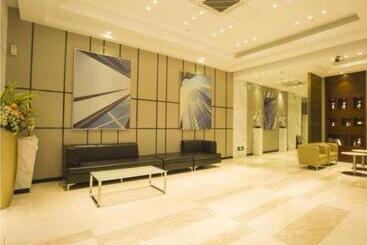 هتل City Comfort Inn Zhanjiang South Railway Station