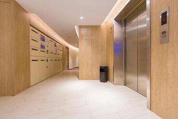 هتل Hanting Premium  Shanghai Hongqiao Railway Station