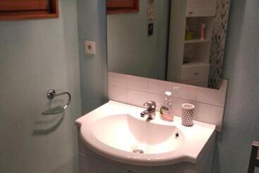 مبيت وإفطار Chambre De L Orée Du Bois