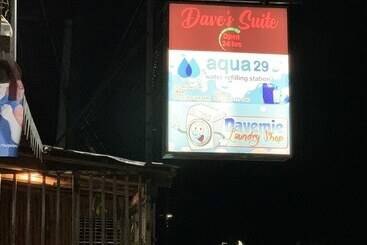 پانسیون Daves Suite