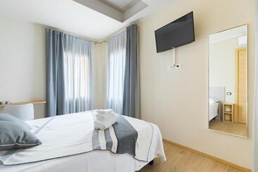 膳宿费 Guest House La Sosta