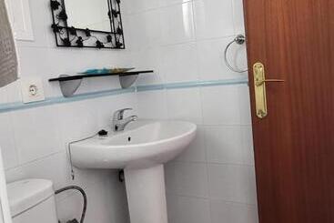 پانسیون Habitaciones Martín