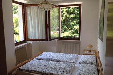 פנסיון Casa St Uldarico