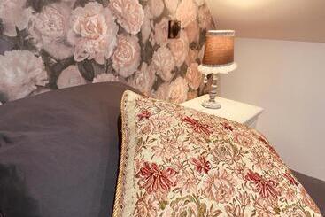 پانسیون La Villa Des Roses   Suite & Spa