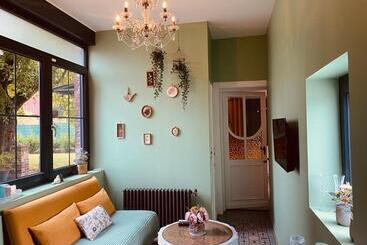 پانسیون La Villa Des Roses   Suite & Spa