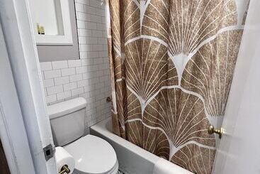 هاستل Great Gatsby Motel Inn