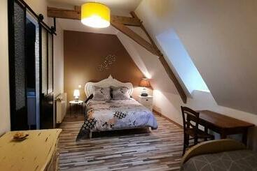 مبيت وإفطار La Ferme Aux Fleurs