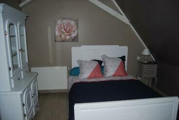 مبيت وإفطار La Ferme Aux Fleurs