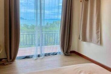 پانسیون The Moon Camp Khanom