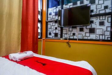 هتل Reddoorz Syariah Near Exit Toll Ngemplak Solo