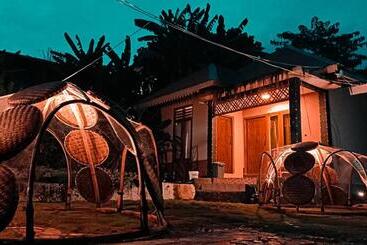 پانسیون Lontart Guesthouse