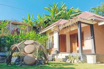 پانسیون Lontart Guesthouse