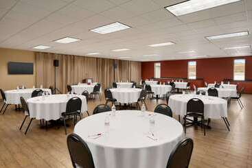 Bakken Airport Xwa Hotel & Studios