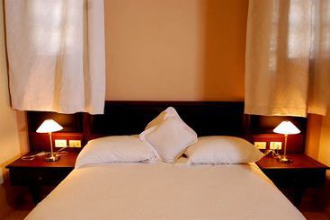 تختخواب و صبحانه Casa Del Sol