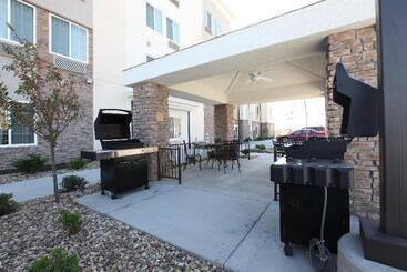 Candlewood Suites Columbia Hwy 63 & I 70, An Ihg