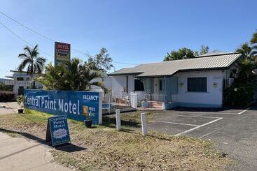 Central Point Motel