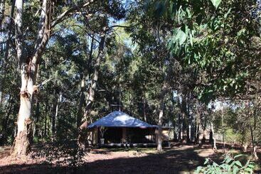 Ellensbrook Cottages